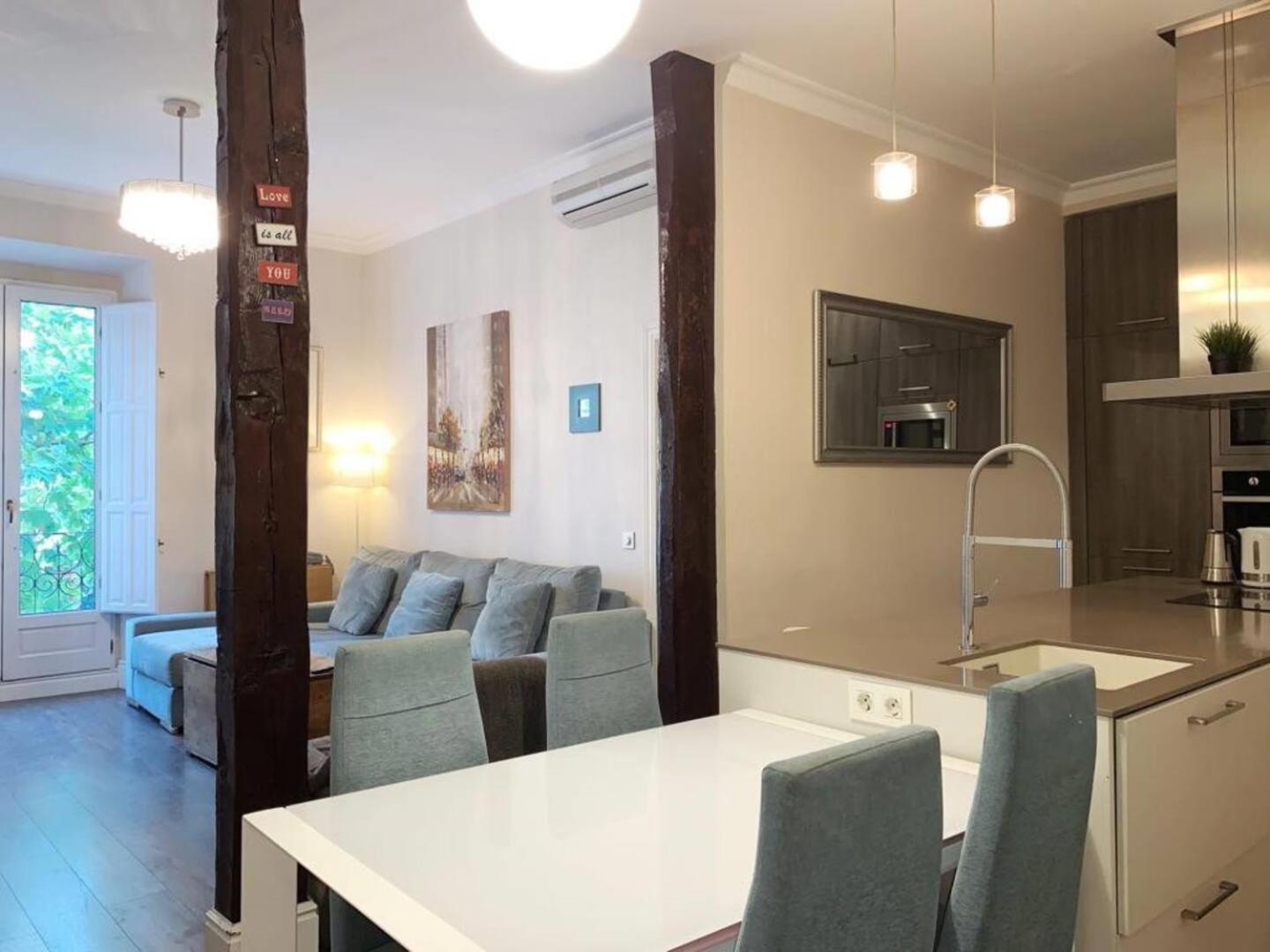 Apartamento Atocha Madrid Centro Ave Muy Grande Bagian luar foto